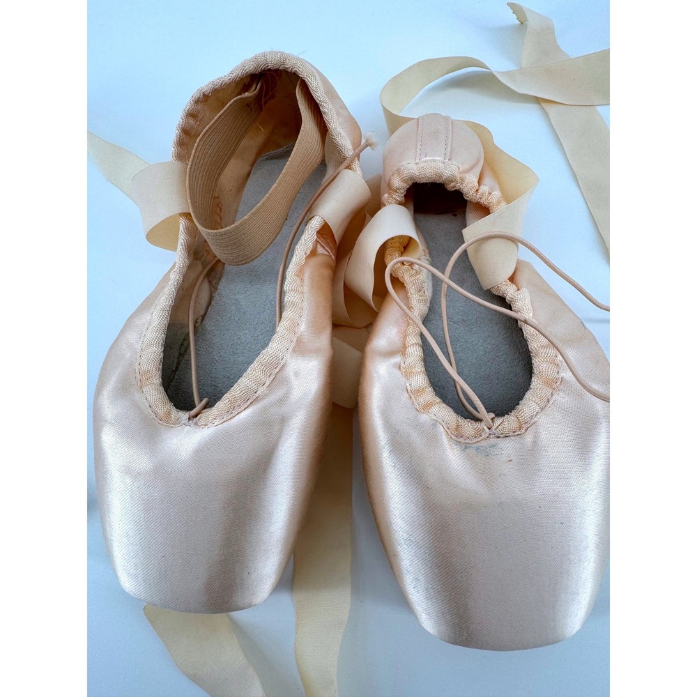 Bloch European Balance Pointe Shoes Women 4 XXX Pink ES0160L Satin Ballet Pink